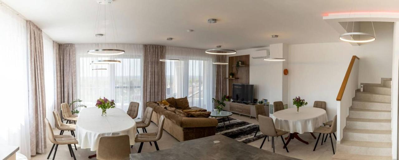 Aszuvilag Rezidencia With Sauna & Jacuzzi Legyesbenye Extérieur photo